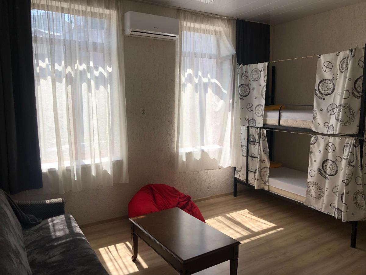 Suncity Hostel Batumi Zewnętrze zdjęcie