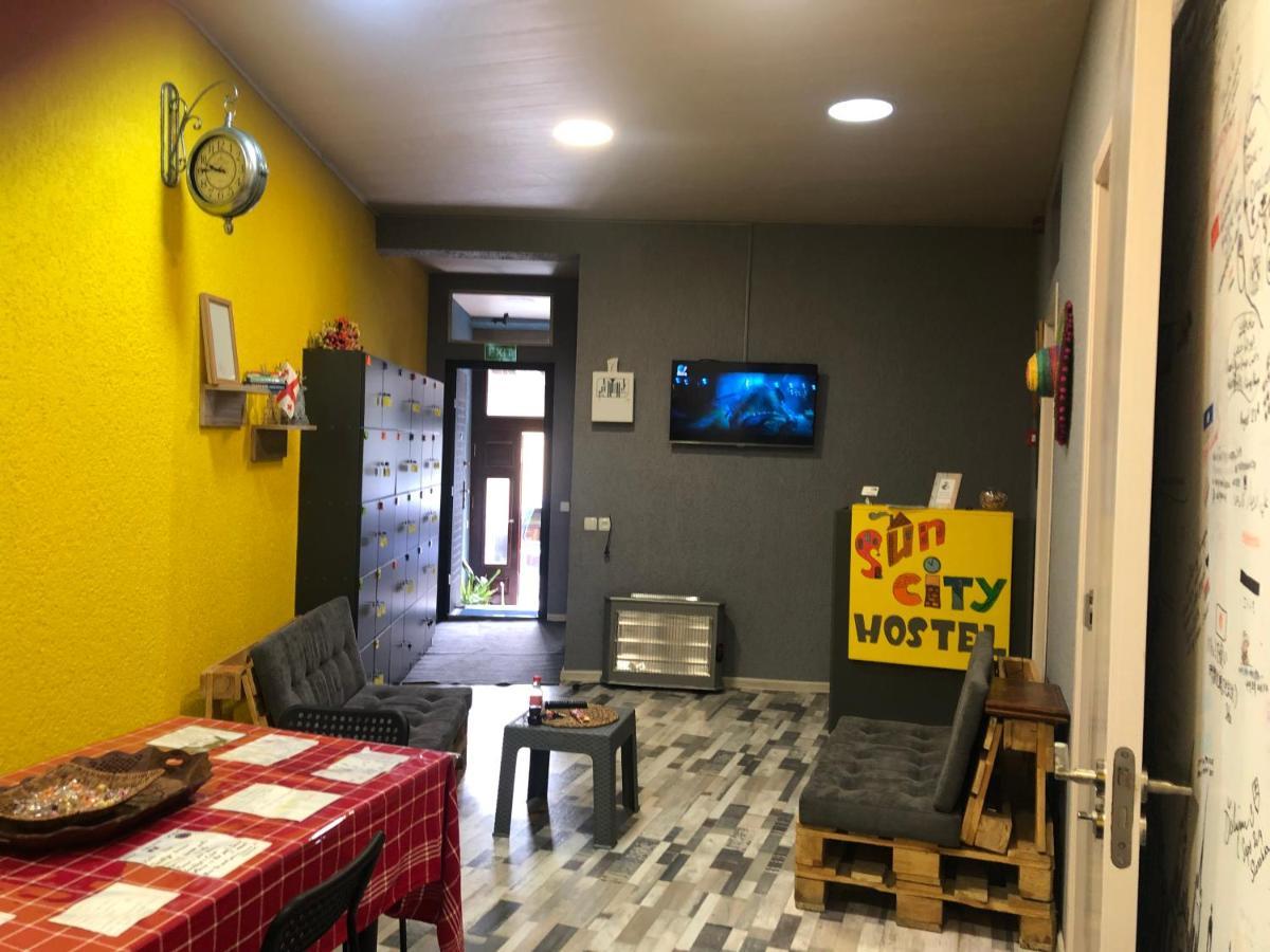 Suncity Hostel Batumi Zewnętrze zdjęcie